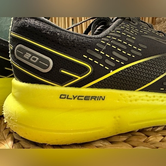 UEC BROOKS MEN’S Glycerin Black & Neon Running Shoes Sneakers Size 14 - Picture 5 of 11